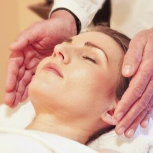 Edema facial cara hinchada por estrés